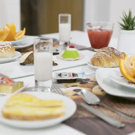 Afea Art & Bed & Breakfast 4*