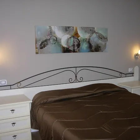 Afea Bed & Breakfast Oda ve Kahvaltı Palermo